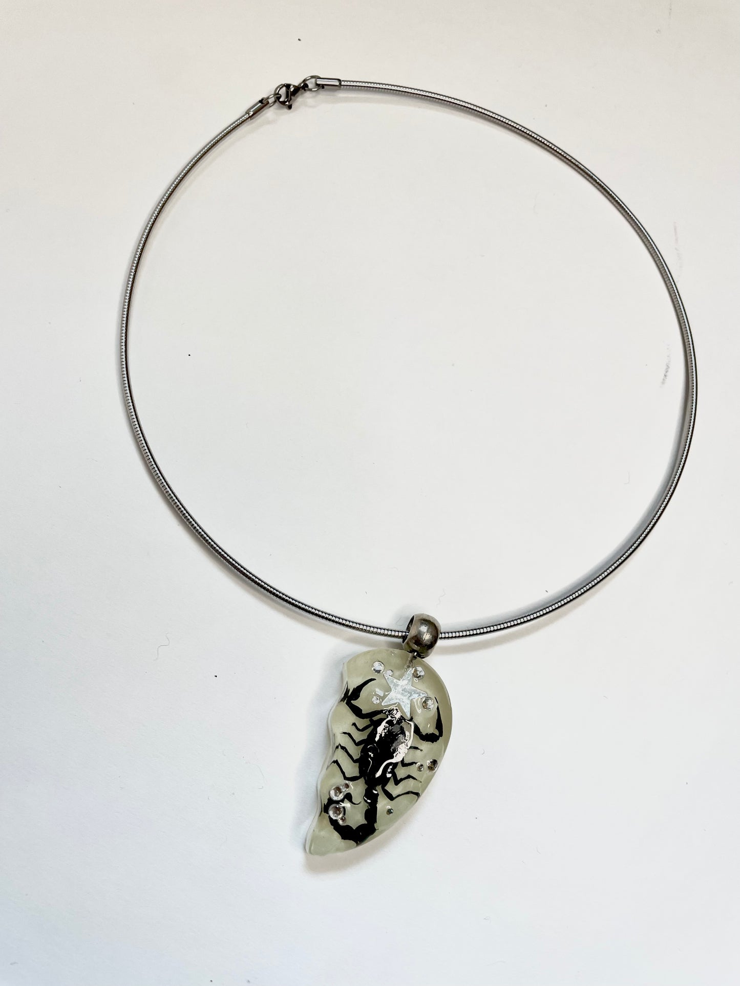 longing half heart wired choker