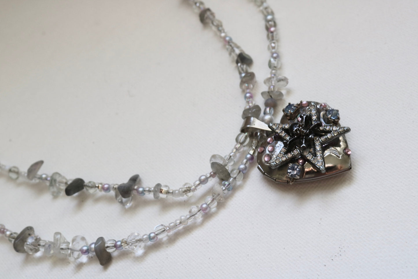 techno star locket choker
