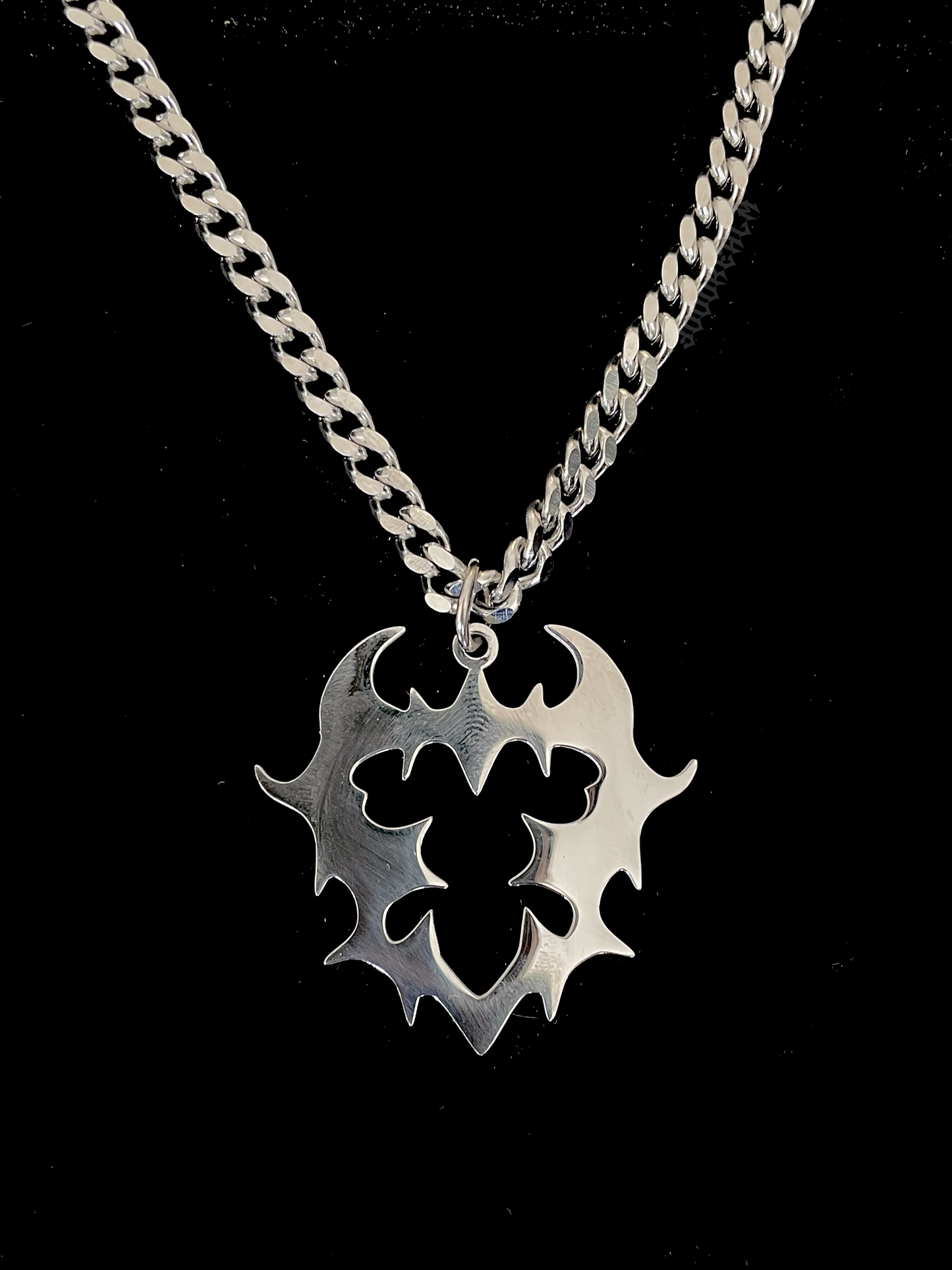 SILVER SERRATED CHAIN NECKLACE