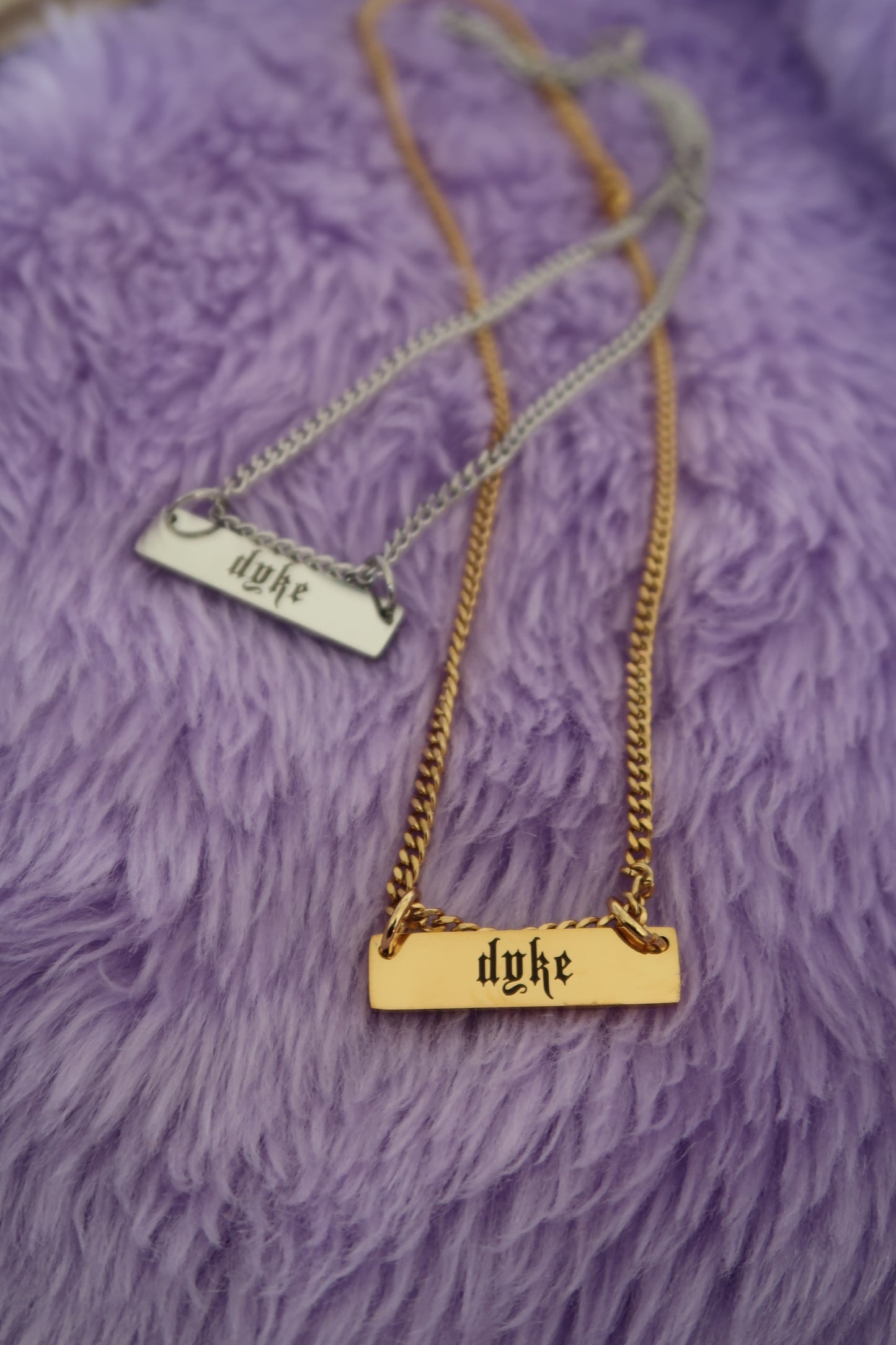 dyke necklace